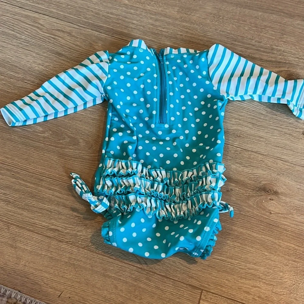 Polka Dot Ruffle Butt Rashgaurd